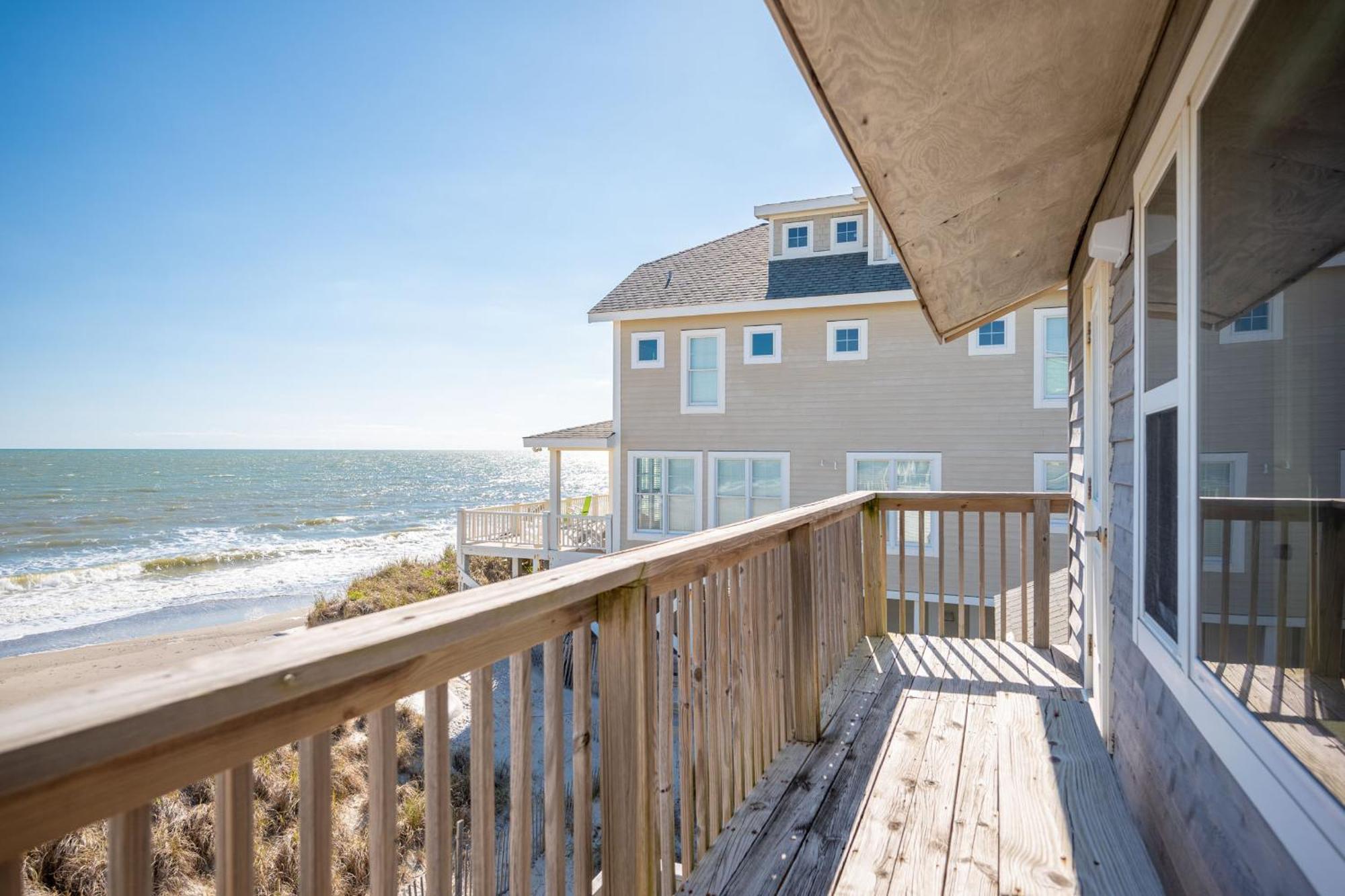 Re-Juvenated Oak Island Exterior foto