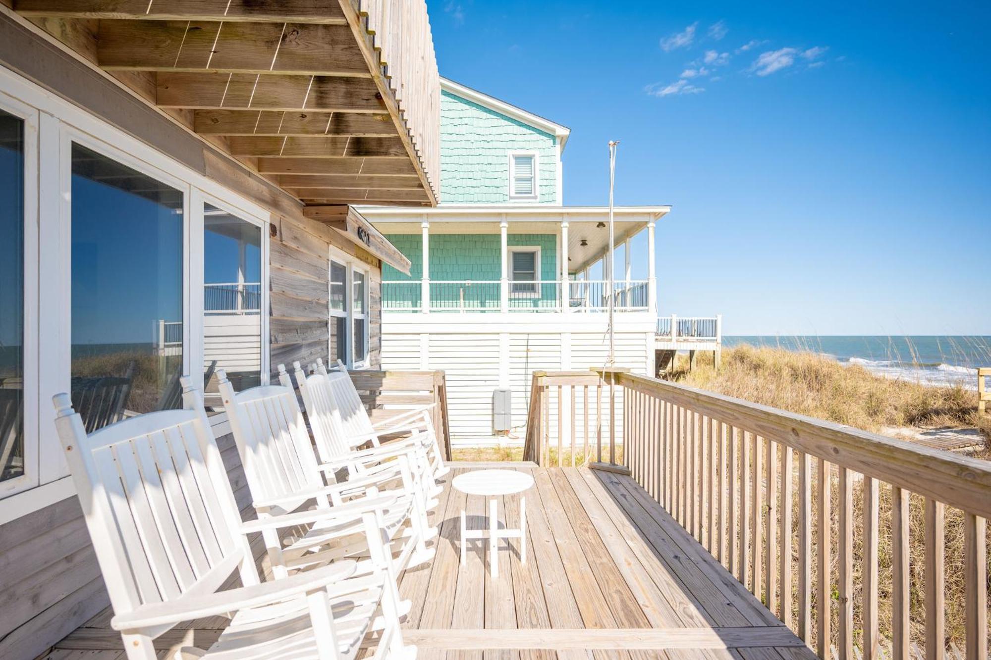Re-Juvenated Oak Island Exterior foto